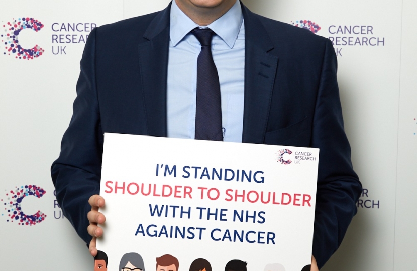 William Wragg MP supporting Cancer Research UK's  #Shouldertoshoulder pledge